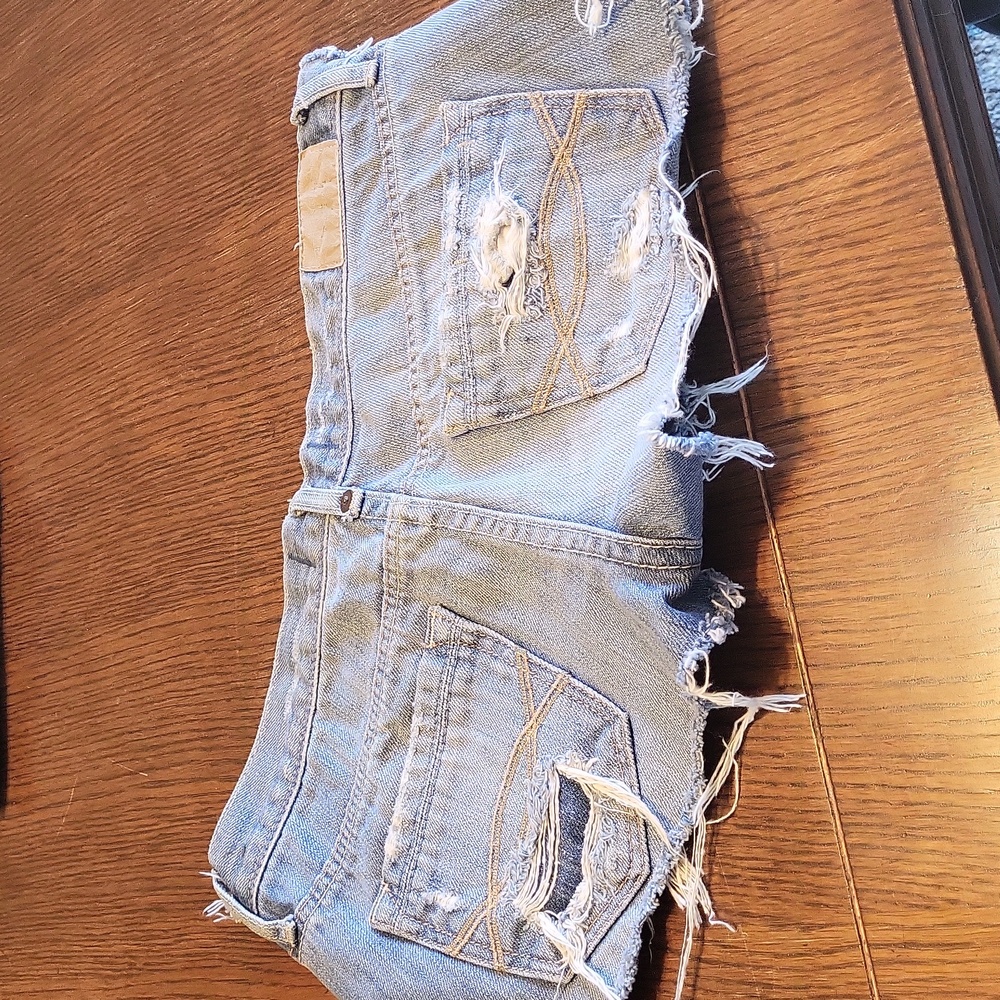 Abercrombie Shorts Size 00 - Picture 3 of 3